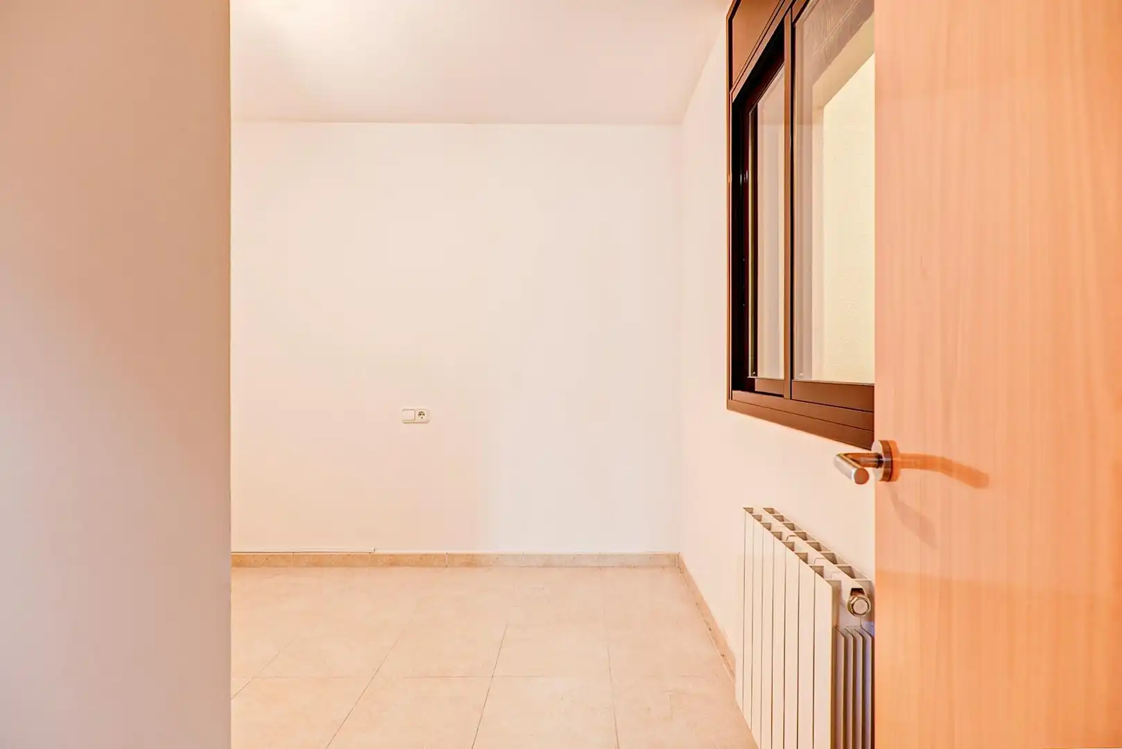 Maisonette zum Verkauf in Igualada mit Klimaanlage, Heizung und Terrasse