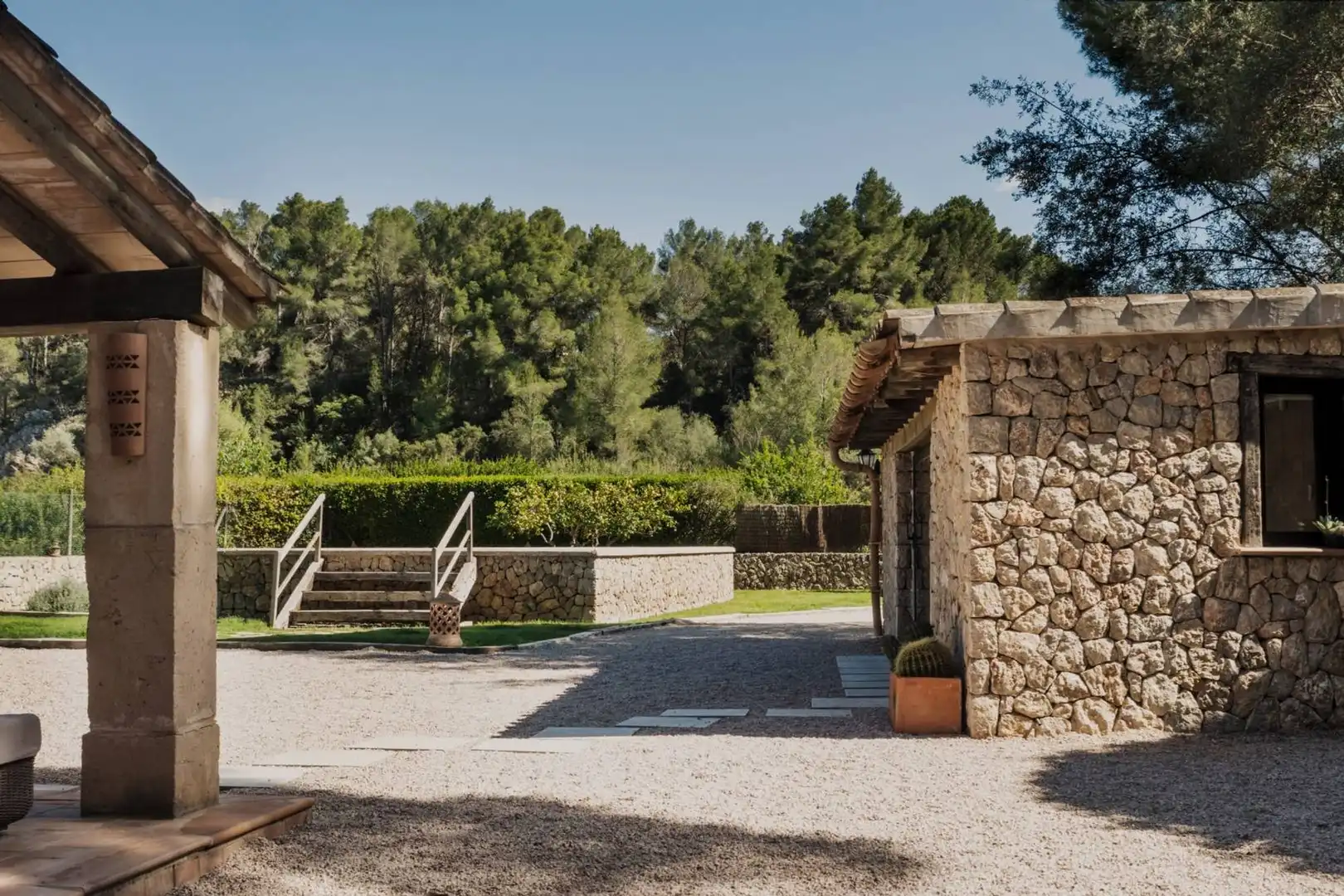 Vista exterior de Casa o xalet en venda en Calvià amb Terrassa i Moblat
