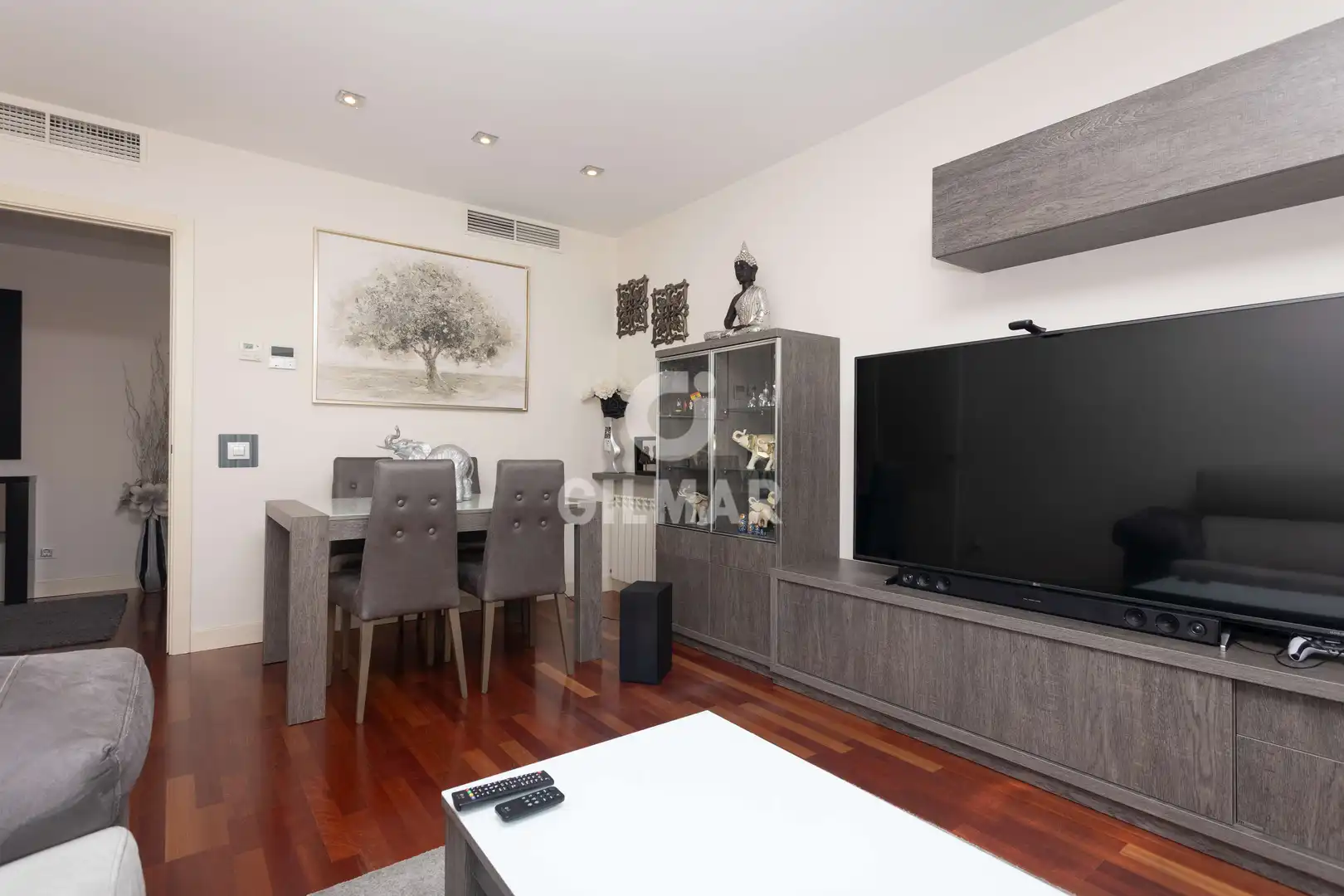 Living room of Flat for sale in Madrid  with Heating, Private garden and Storage room