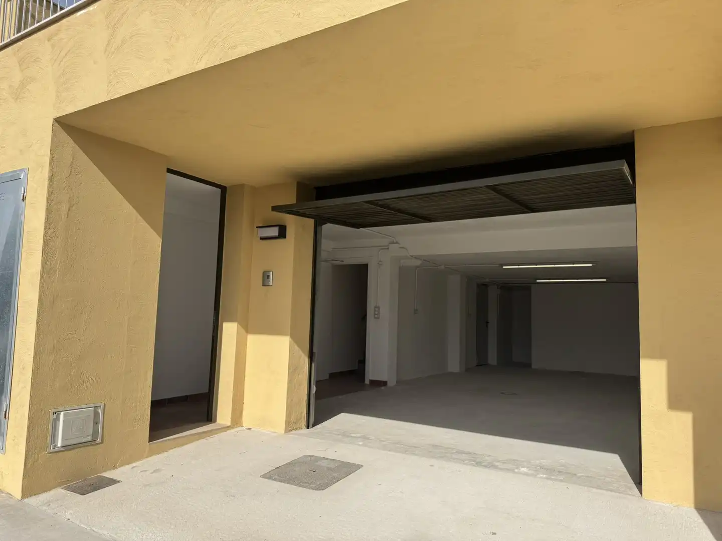 Casa adosada en venta en Torrefeta i Florejacs con Calefacción, Terraza y Horno