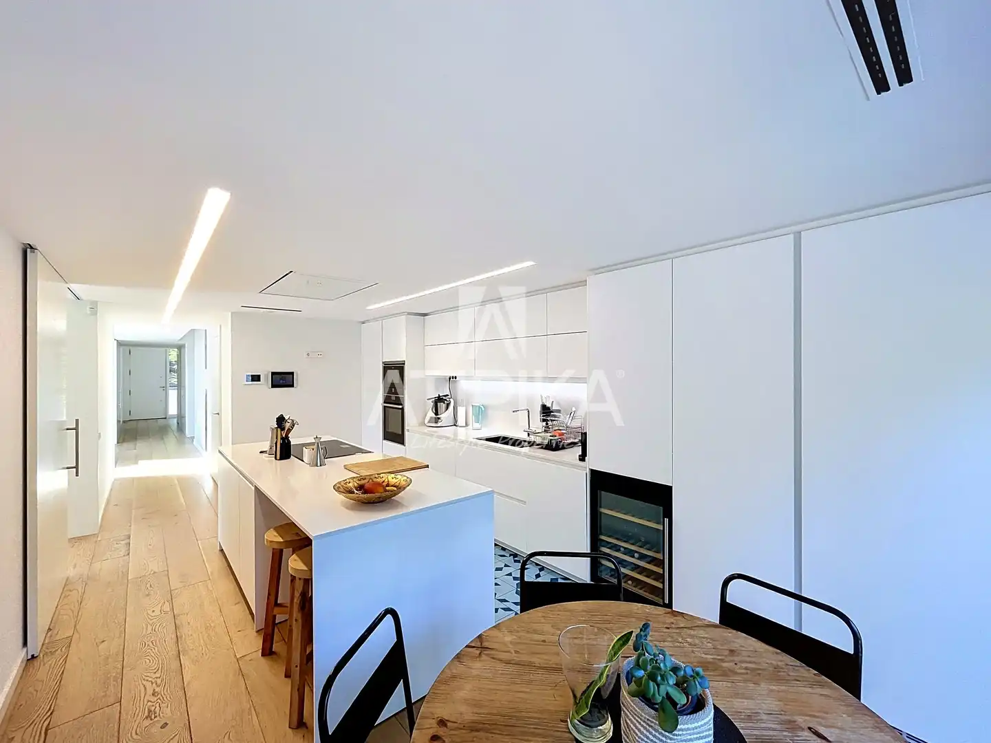 Cuina de Casa o xalet en venda en Sant Cugat del Vallès amb Aire condicionat, Calefacció i Terrassa