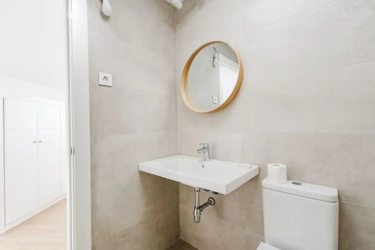 Badezimmer von Maisonette zum Verkauf in Málaga mit Klimaanlage, Heizung und Terrasse