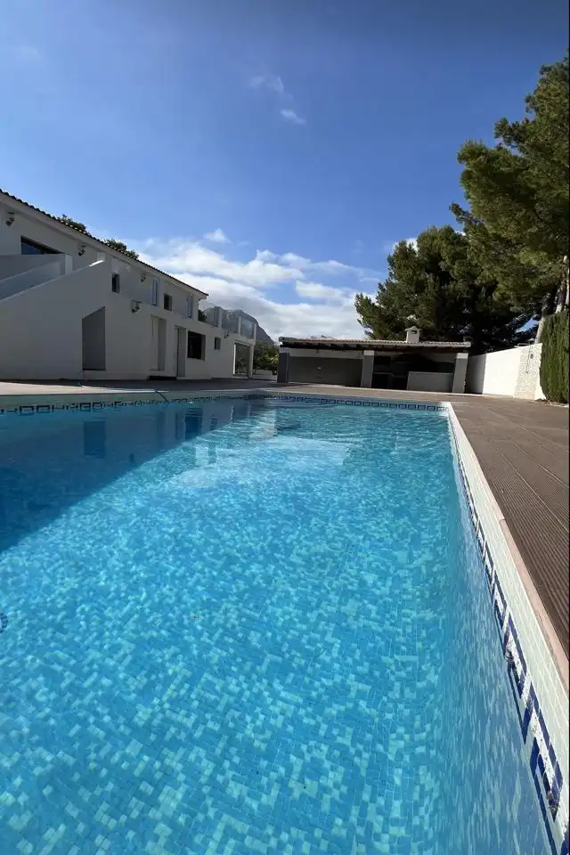 Casa amb piscina en venda a Avinguda de Coloma, imagen 27