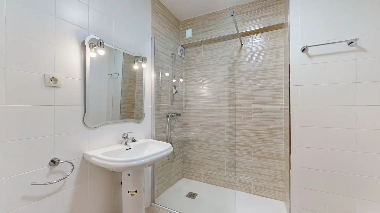 Wohnung zur Miete in Calle Caravija, San Lorenzo
