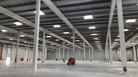 Foto 3 von Fabrikhallen zur Miete in Poligono Industrial Isla, La Motilla - Fuente del Rey, Dos Hermanas