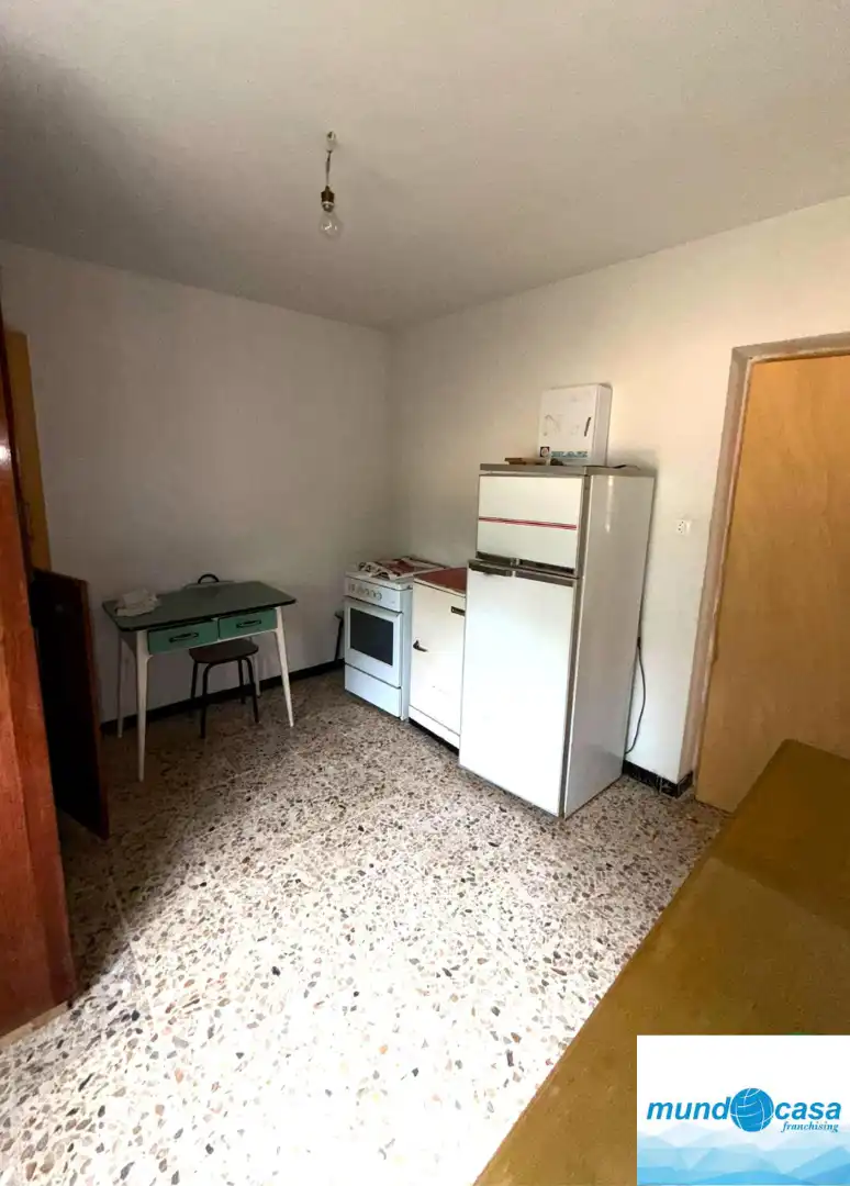 Cuina de Finca rústica en venda en Morata de Jalón amb Piscina comunitària