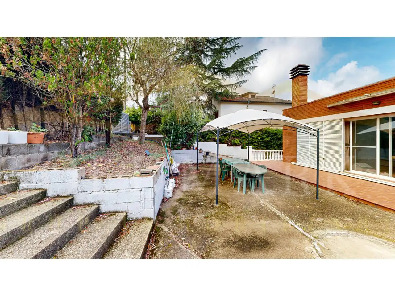 Jardí de Casa o xalet en venda en Corbera de Llobregat amb Aire condicionat, Calefacció i Jardí privat