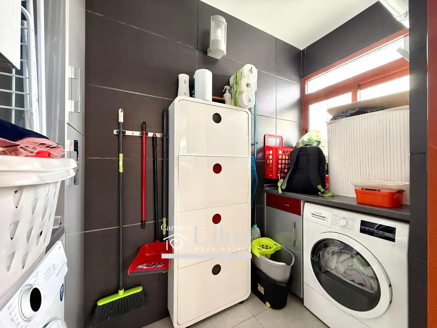 Cocina de Apartamento en venta en Alicante / Alacant con Aire acondicionado, Calefacción y Jardín privado