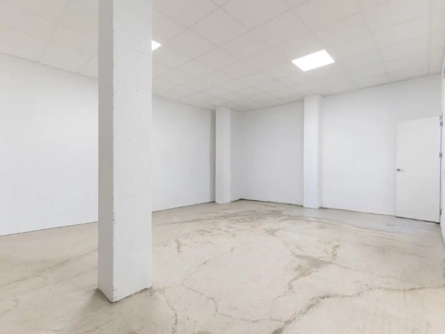 Local en venta en de la Verge dels Desemparats 21, Núcleo Urbano