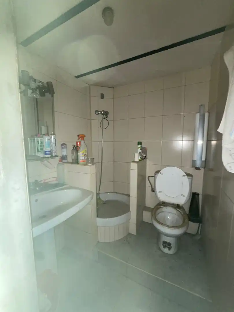Baño de Local en venta en  Logroño