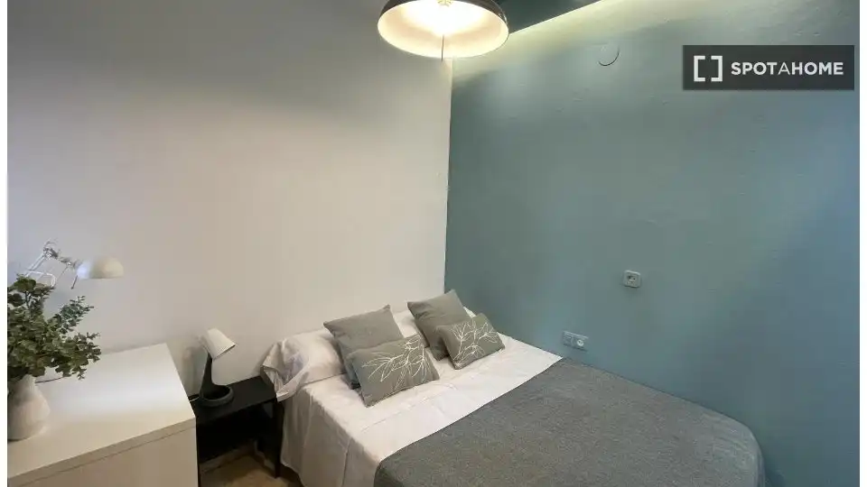 Room in Parque María Luisa -Giralda Sur