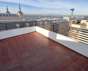 Terrassa de Àtic de lloguer en  Madrid Capital amb Aire condicionat, Calefacció i Parquet