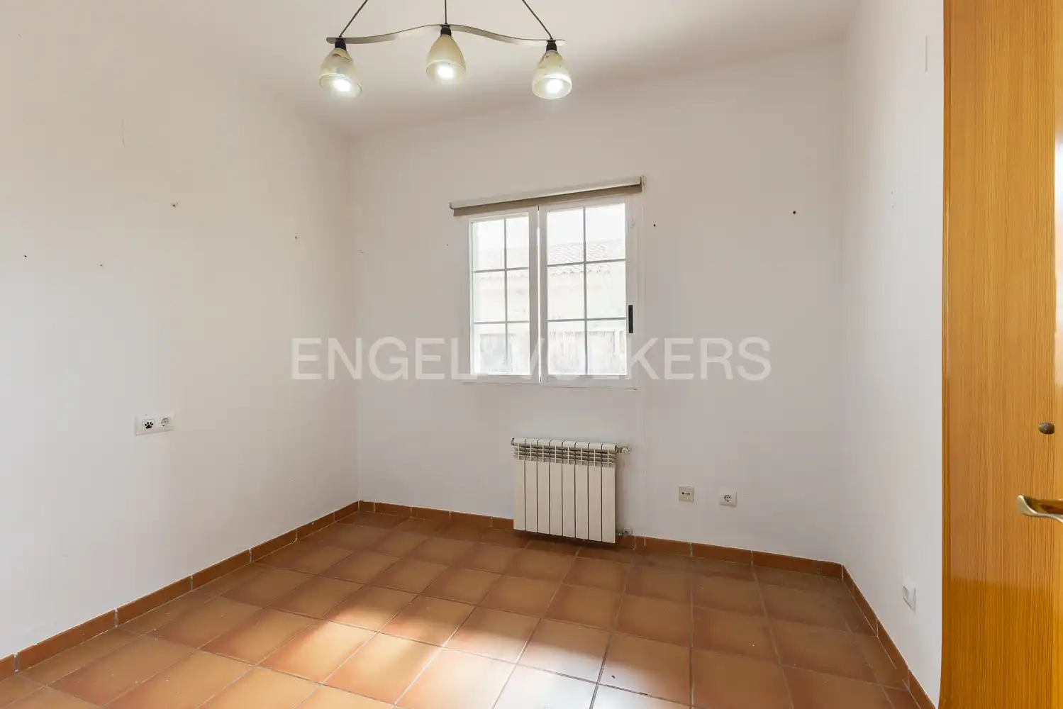 Houses for sale in Bétera  with Air Conditioner, Heating and Private garden