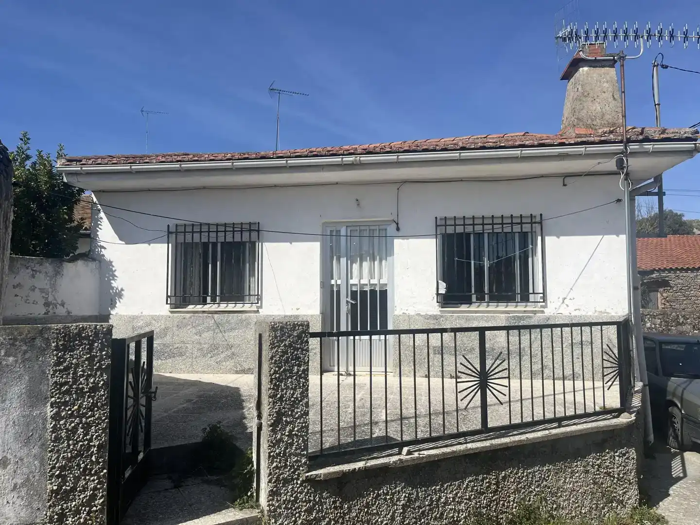 Vista exterior de Casa o chalet en venta en Almeida de Sayago con Trastero, Amueblado y Balcón