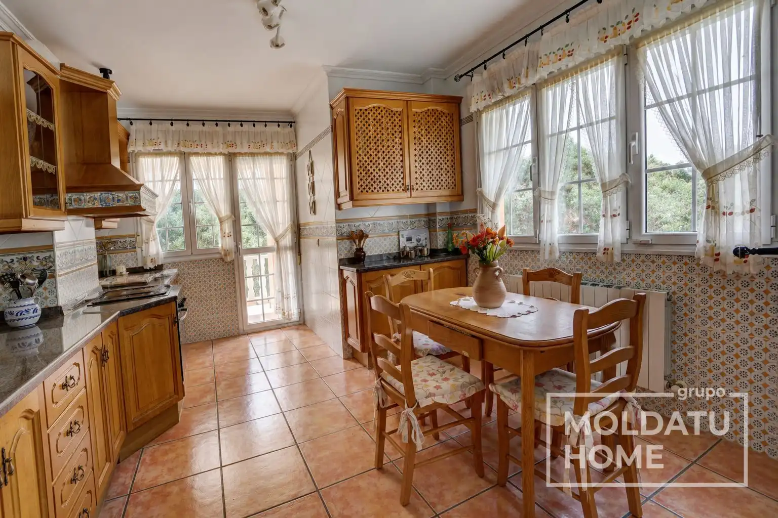 Casa con jardín en venta en Avenida Barenilla, imagen 8