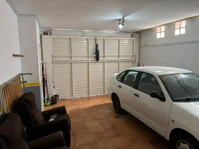 Casa adosada en venda en Sant Andreu de la Barca amb Aire condicionat, Calefacció i Jardí privat