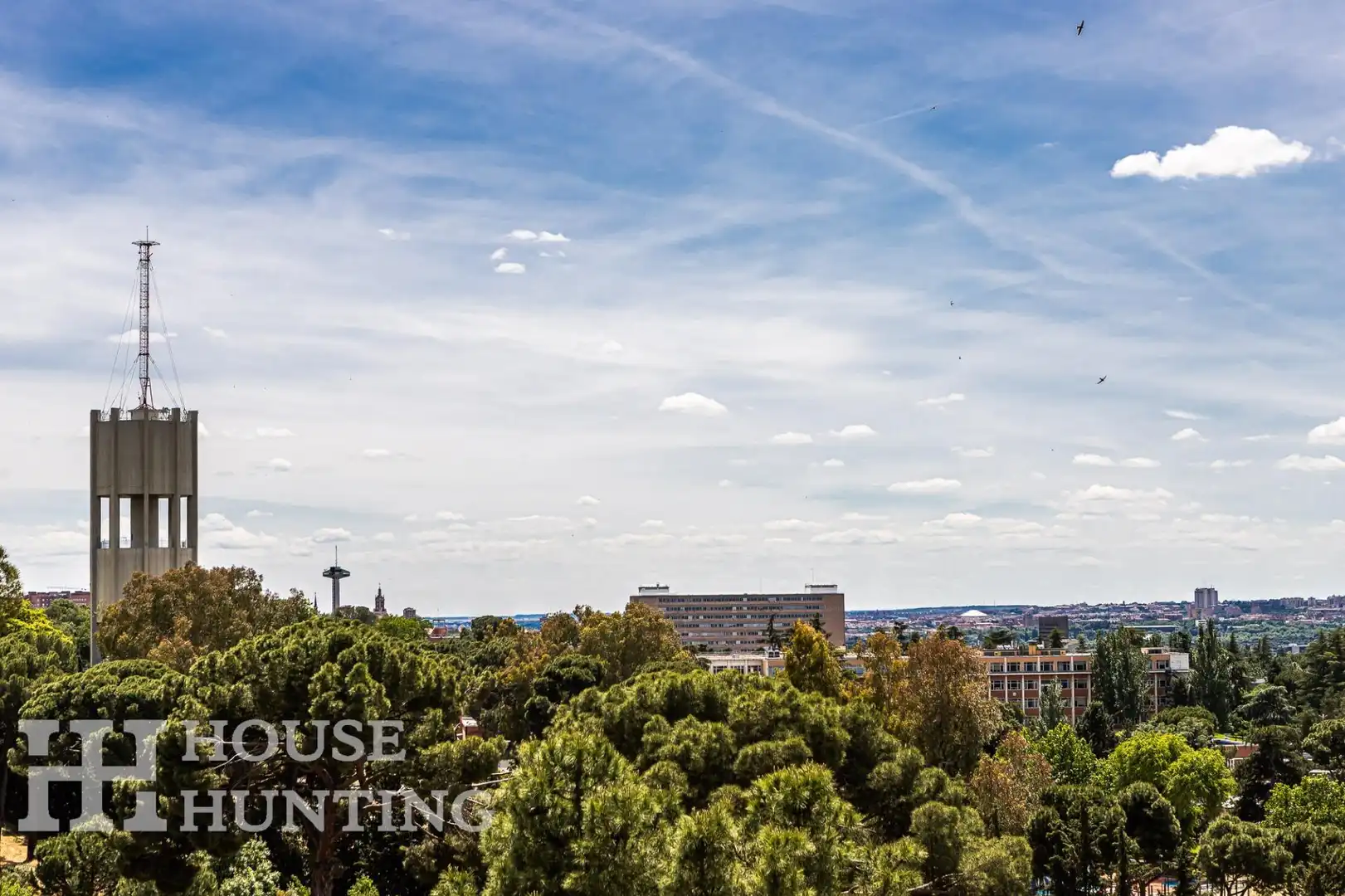 Vista exterior de Piso en venta en Madrid con Aire acondicionado, Calefacción y Parquet