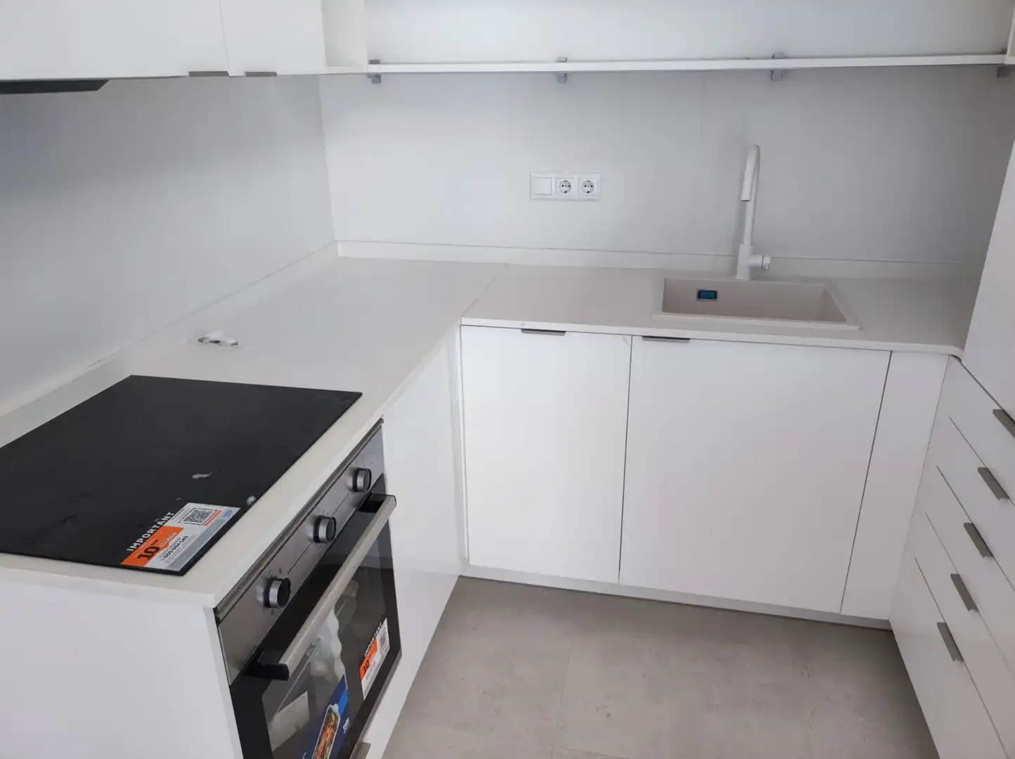 Küche von Wohnung zur Miete in Málaga mit Klimaanlage, Heizung und Ofen