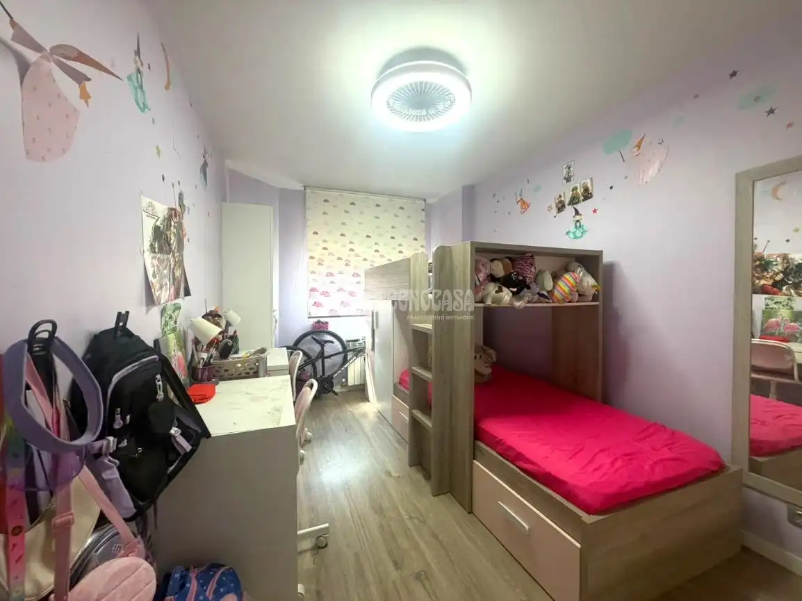 Habitación de Piso en venta en Parla con Aire acondicionado y Calefacción