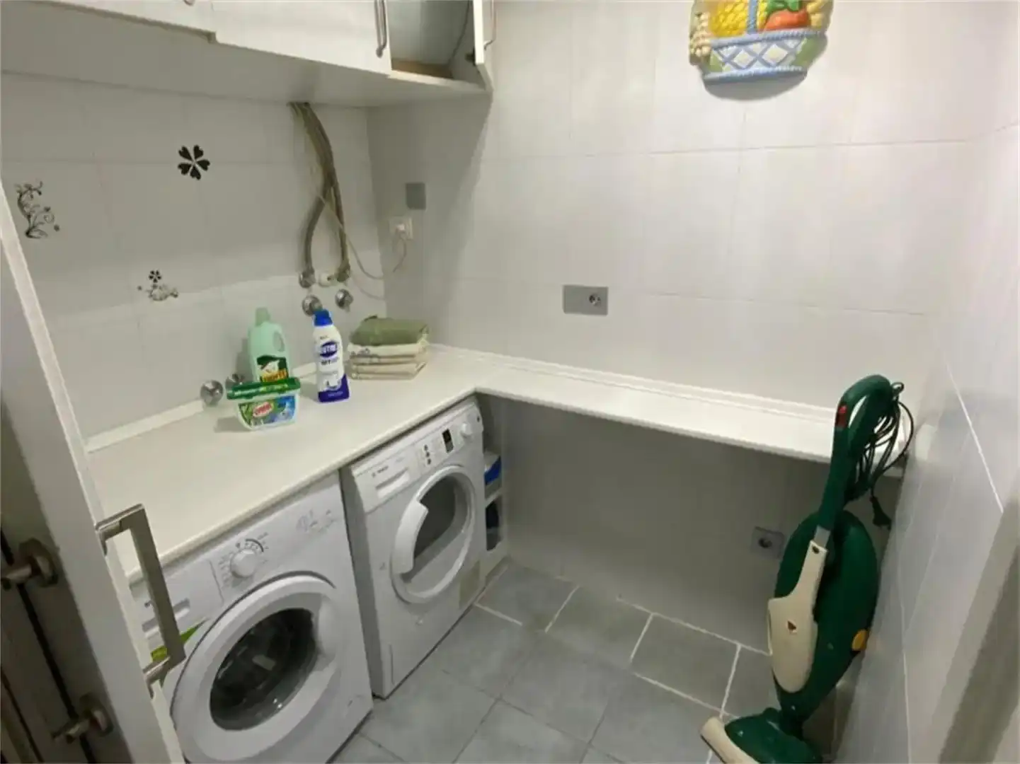 Baño de Apartamento en venta en Torrevieja con Aire acondicionado y Balcón