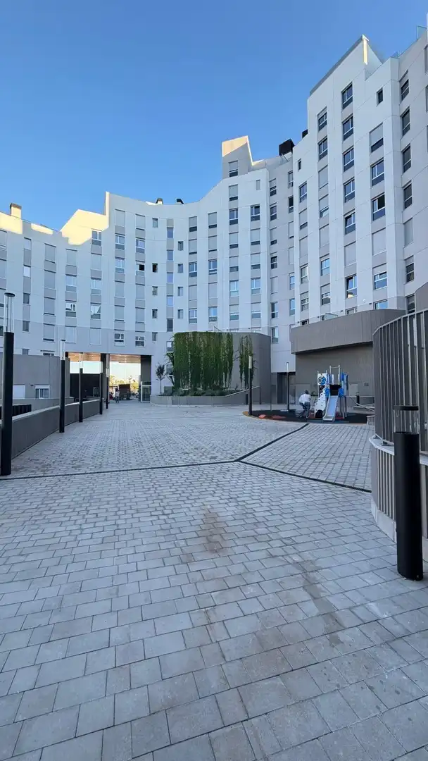 Vista exterior de Apartament de lloguer en Hortaleza