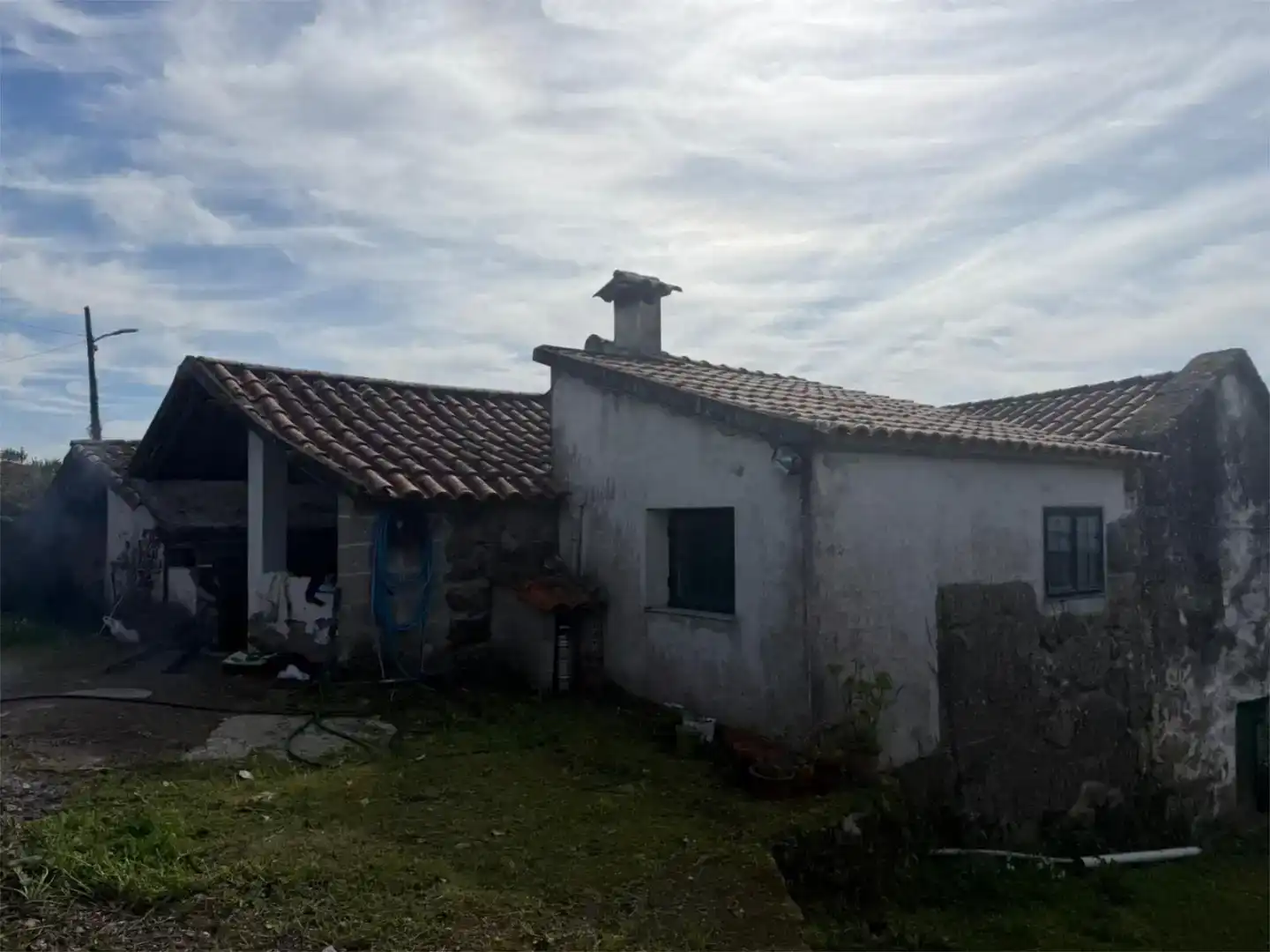 Vista exterior de Casa o xalet en venda en Poio amb Balcó