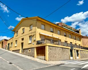 Vista exterior de Local en venda en Santa Maria de Besora amb Calefacció i Terrassa