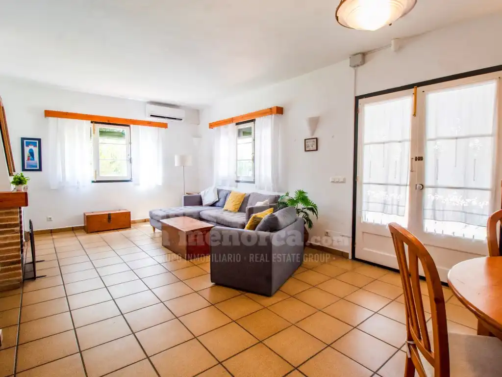 Sala de estar de Finca rústica en venta en Es Castell con Aire acondicionado, Terraza y Piscina