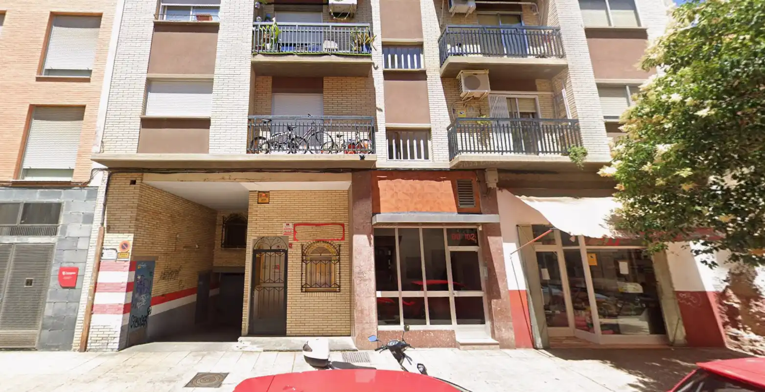 Vista exterior de Casa o chalet en venta en Zaragoza
