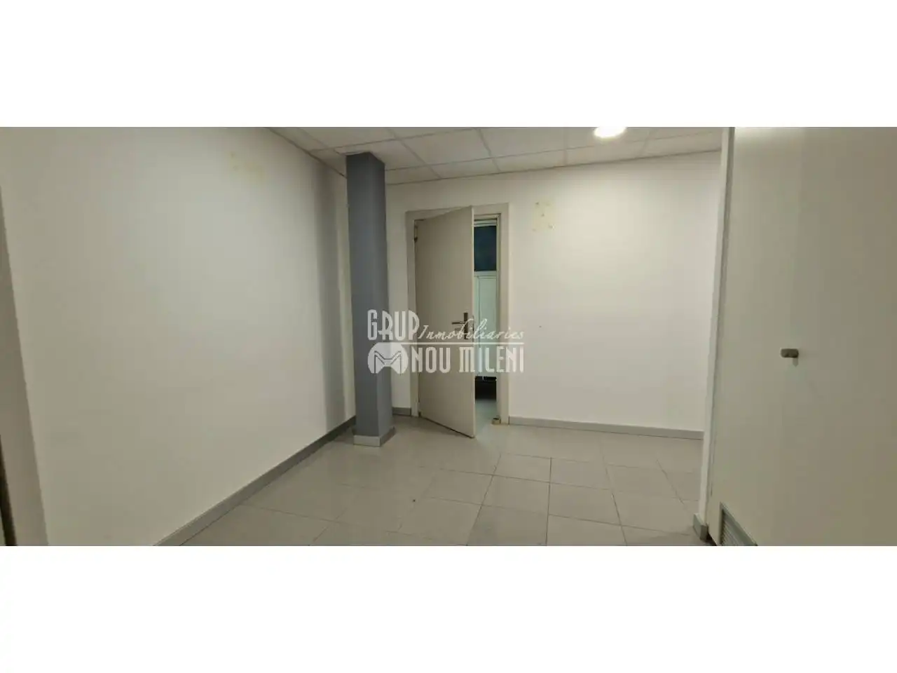 Commercial properties for rent in Catarroja  with Air Conditioner