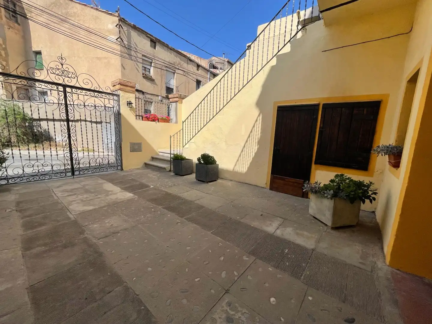Vista exterior de Casa o chalet en venta en Calaf con Calefacción, Jardín privado y Parquet