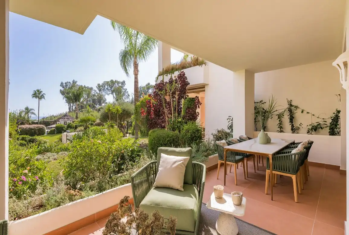 Terrassa de Apartament en venda en Estepona amb Aire condicionat, Calefacció i Jardí privat