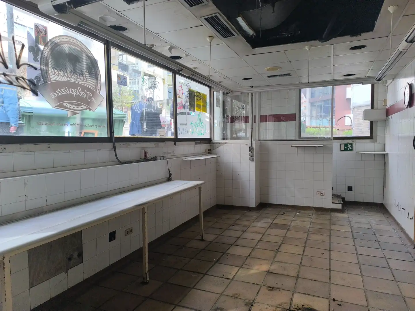 Commercial properties for rent in Rúa Zamora, 51, O Castro