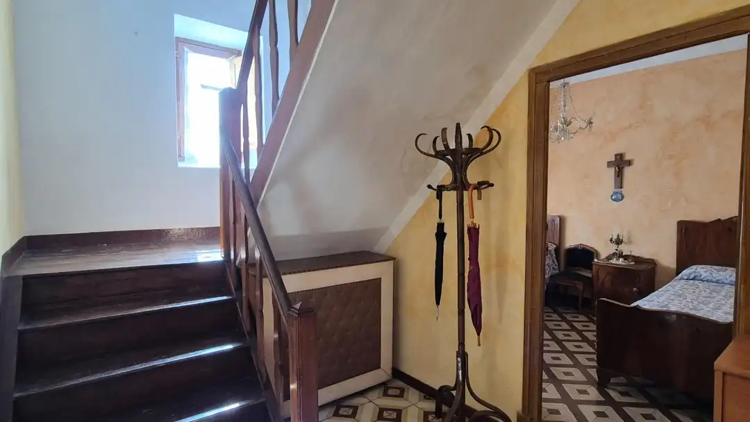 Haus oder Chalet zum Verkauf in Puente la Reina / Gares mit Privatgarten, Terrasse und Möbliert