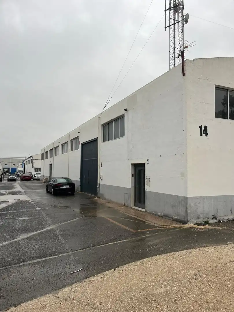 Fabrikhallen zur Miete in Algorós - El Derramador