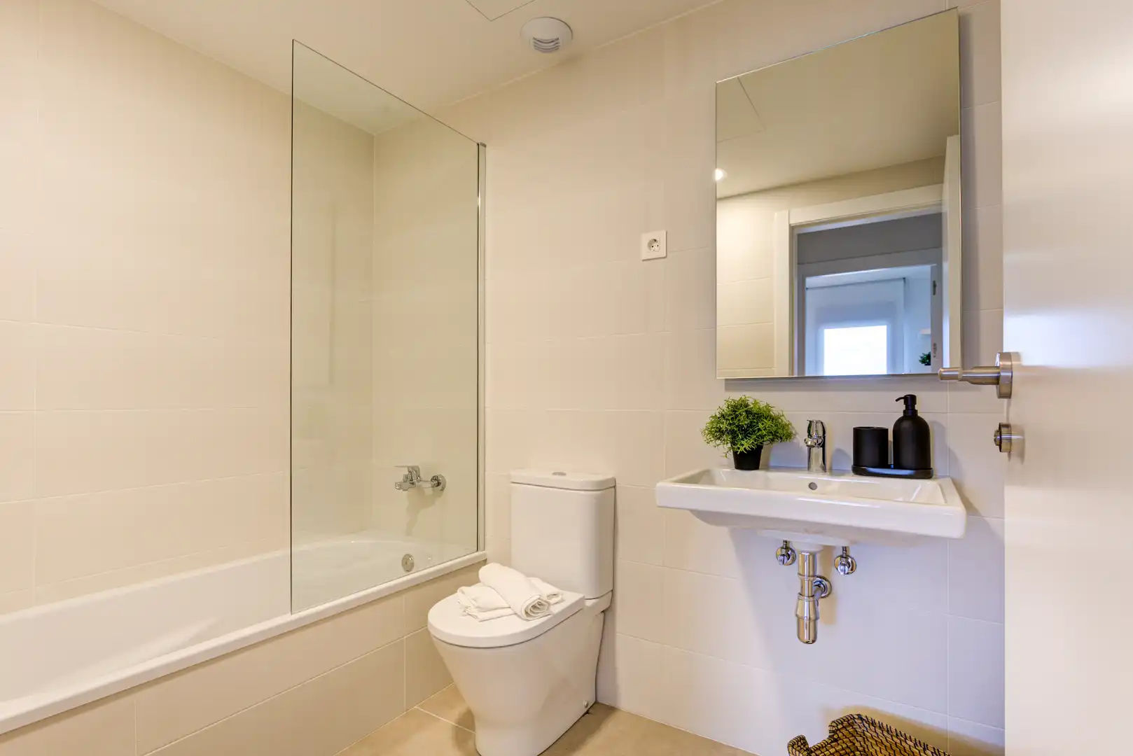 Wohnung mit Pool zur Miete in Avinguda de la Mare de Déu de Montserrat 18, imagen 15