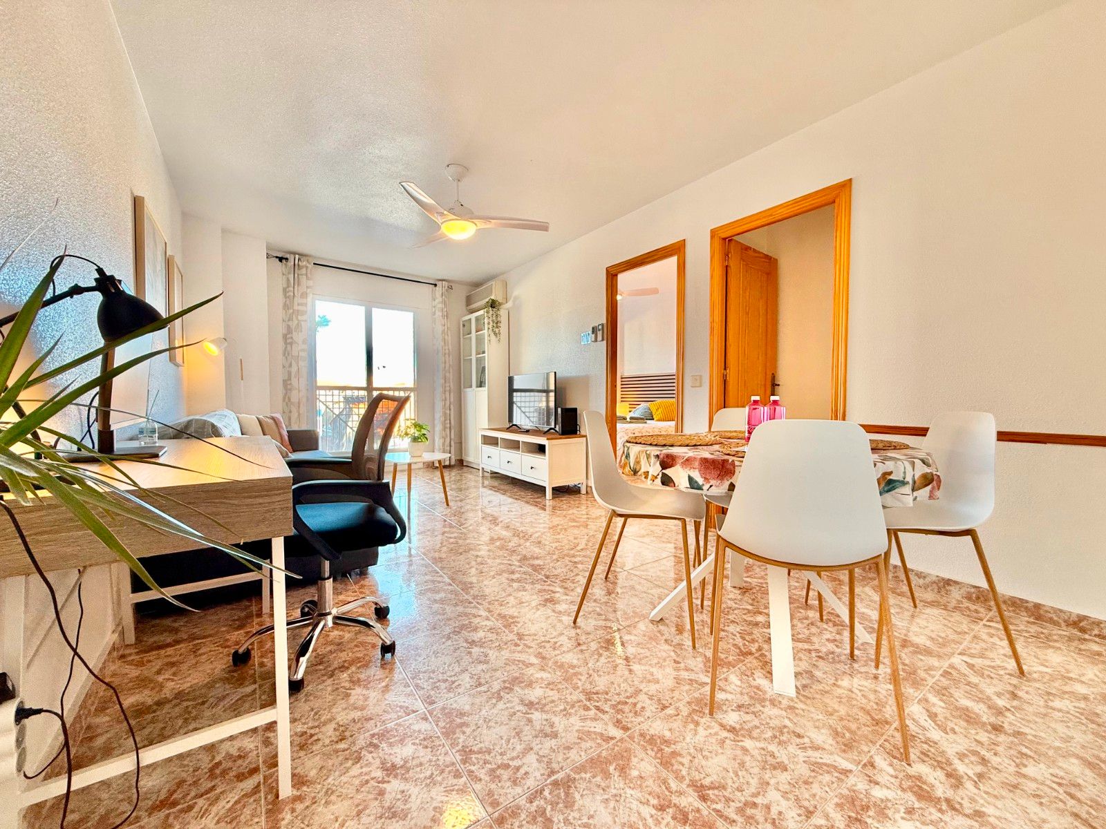 Living room of Flat for sale in San Pedro del Pinatar  with Air Conditioner, Oven and Washing machine