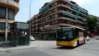 Vista exterior de Pis en venda en Sant Adrià de Besòs amb Calefacció i Terrassa