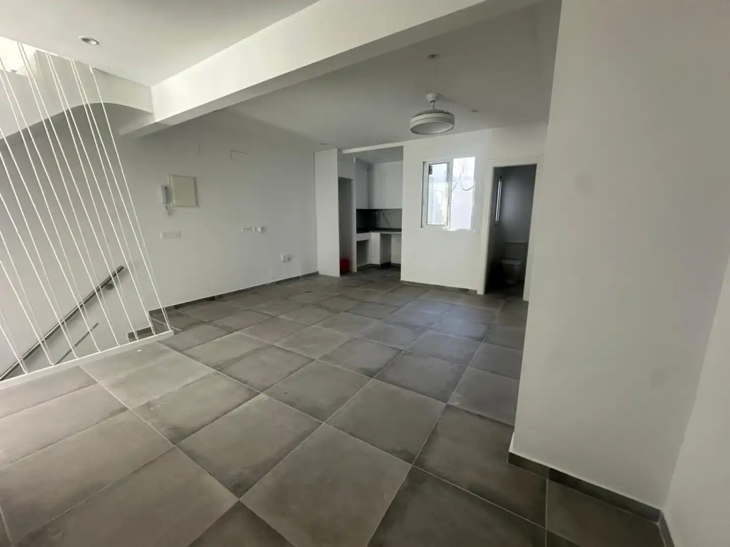 House with balcony for sale in Puerto de Mazarrón