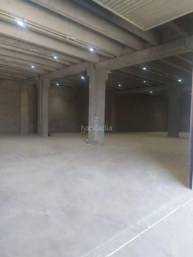 Industrial building for sale in Avinguda de Arraona 24, imagen 5