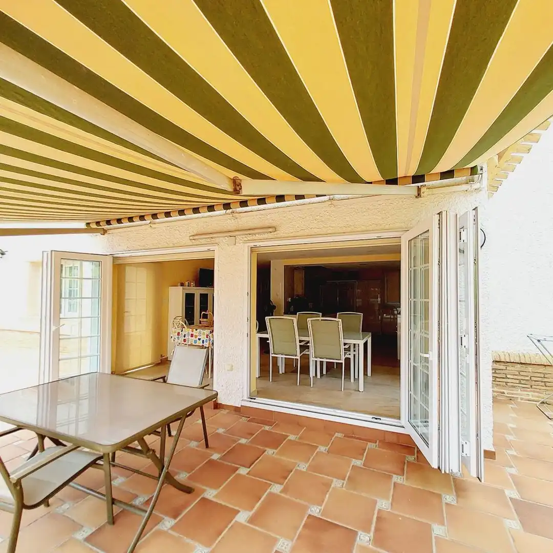 Terrassa de Casa o xalet en venda en Orihuela amb Terrassa, Traster i Piscina