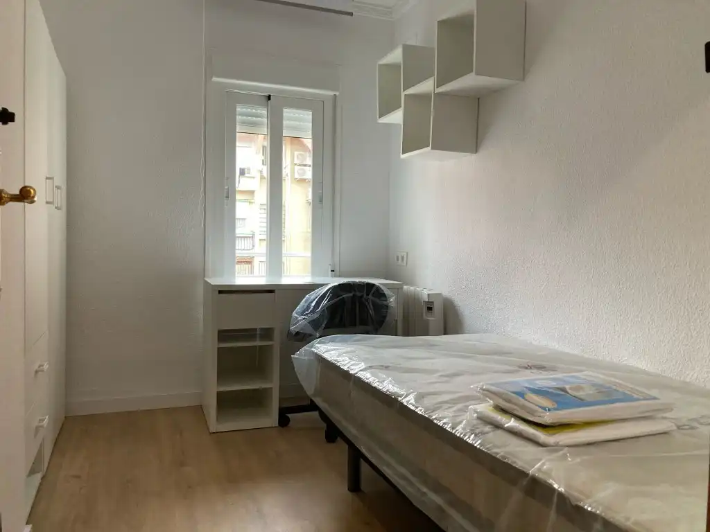 Habitación de Piso de alquiler en Granada