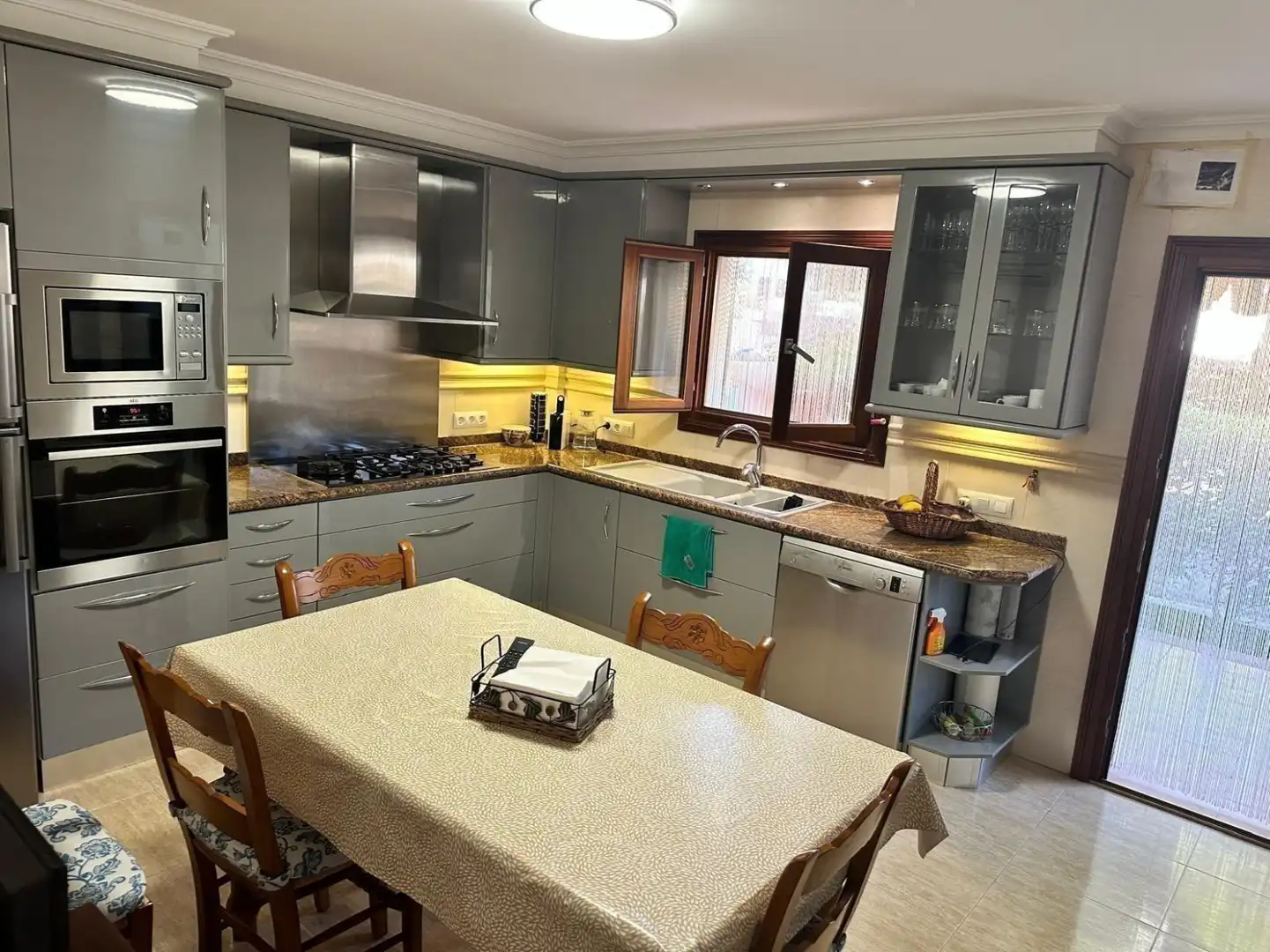 Küche von Wohnung zur Miete in Can Picafort