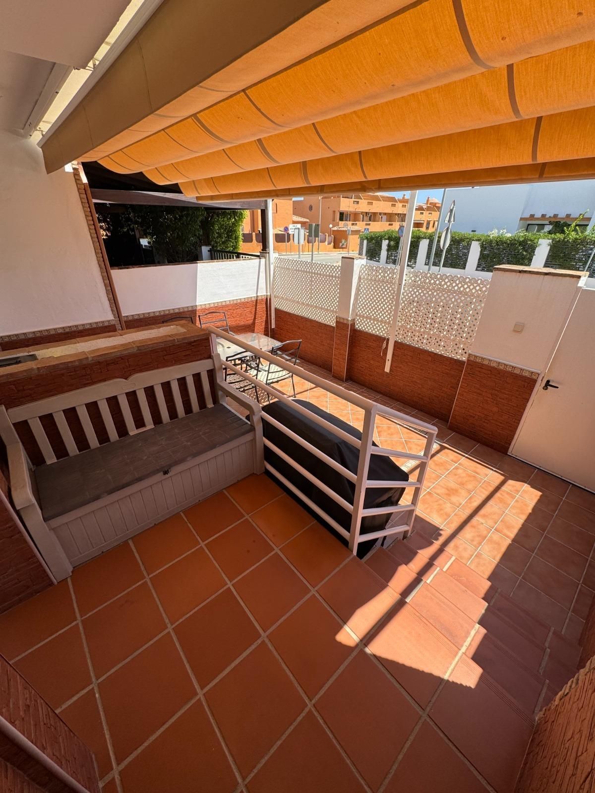 Terrassa de Casa adosada en venda en Rincón de la Victoria amb Aire condicionat, Terrassa i Piscina comunitària