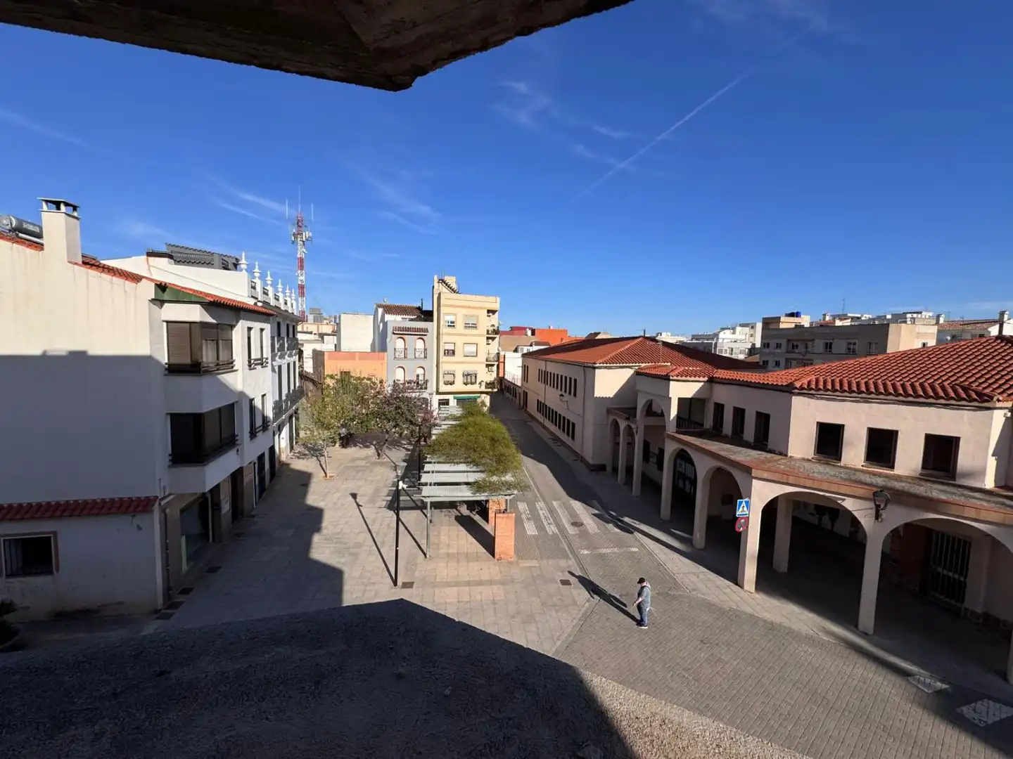 Vista exterior de Edifici en venda en La Vall d'Uixó