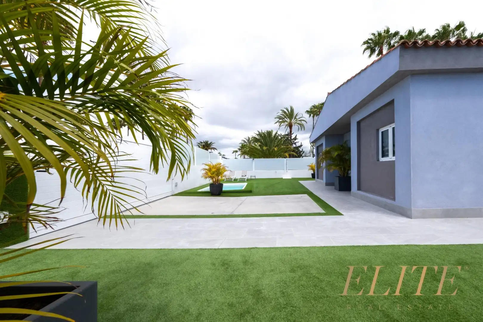 Terrace of Detached homes for sale in San Bartolomé de Tirajana  with Air Conditioner, Private garden and Terrace