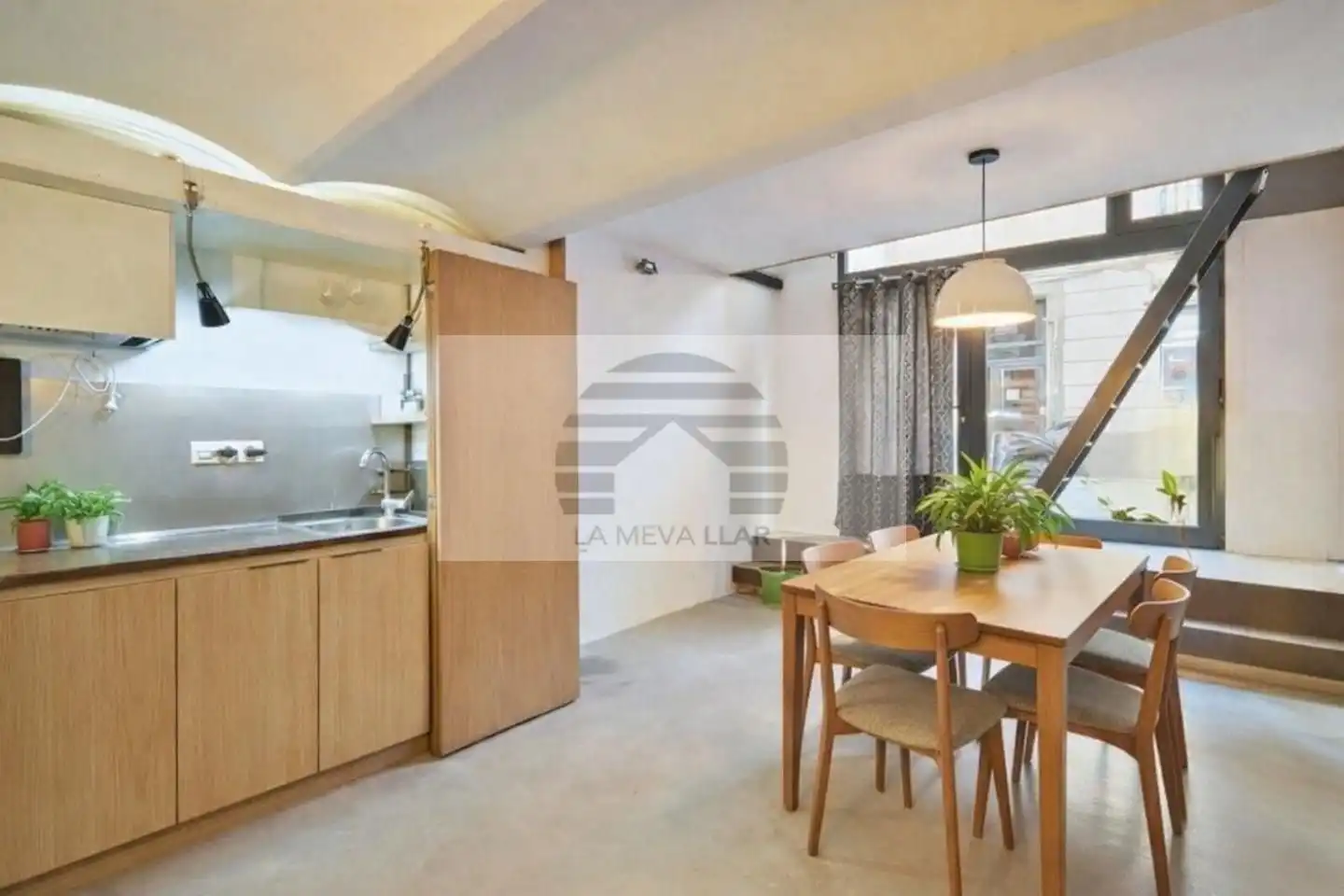 Kitchen of Ground floor for sale in  Barcelona Capital  with Air Conditioner