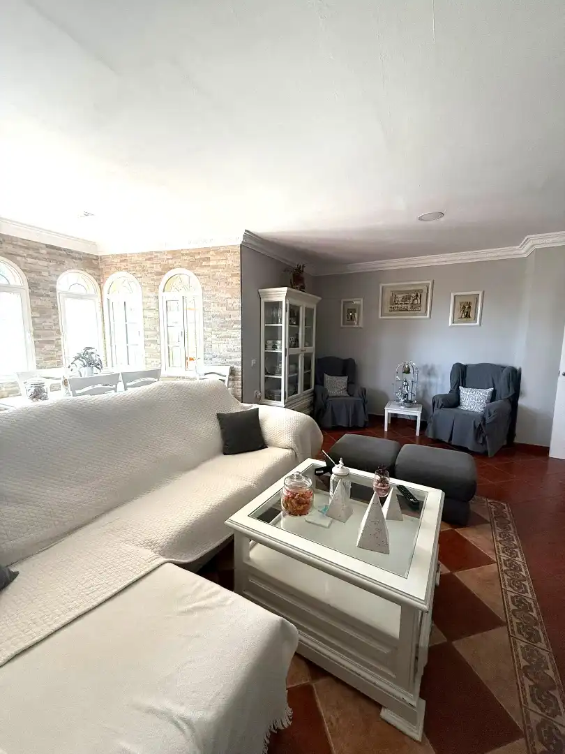 Living room of Houses for sale in El Puerto de Santa María  with Air Conditioner, Private garden and Storage room