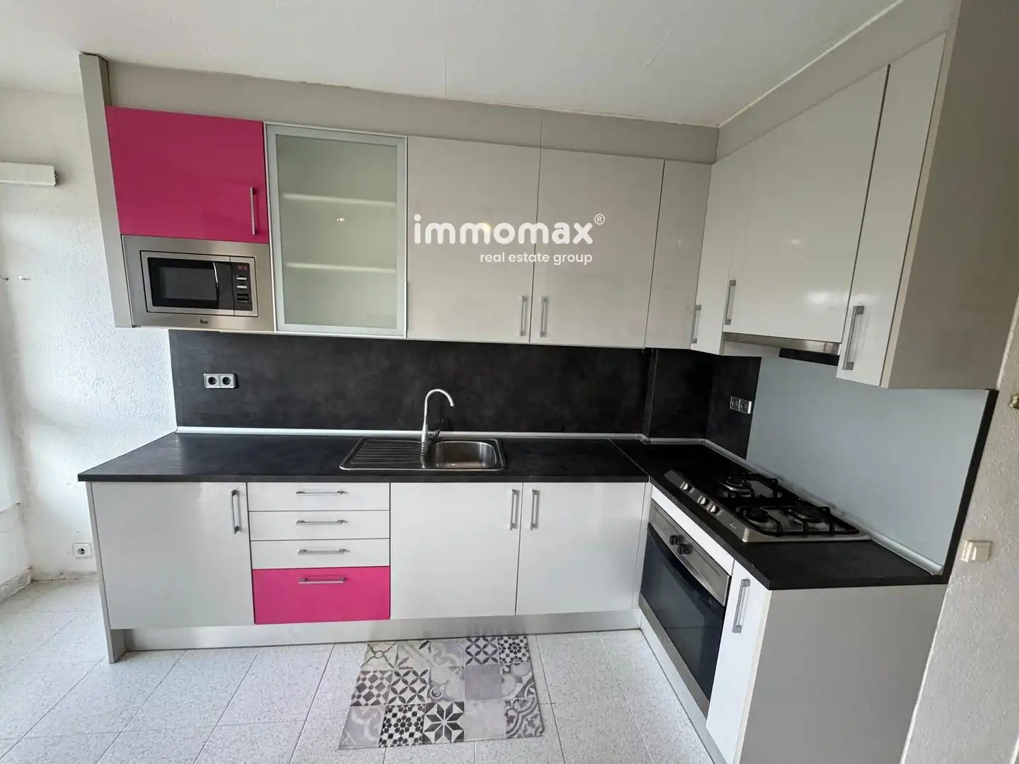 Kitchen of Attic for sale in Gavà  with Terrace, Swimming Pool and Community pool