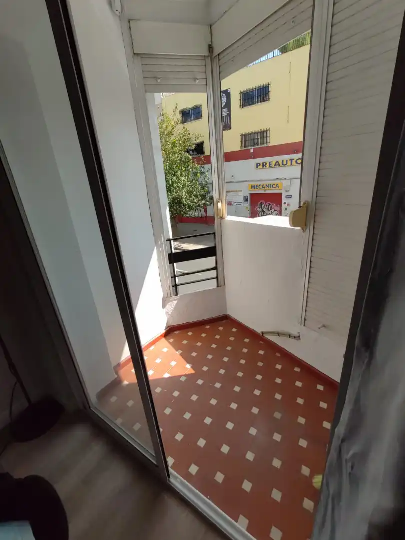 Terraza de Piso para compartir en Sevilla con Aire acondicionado, Amueblado y Horno